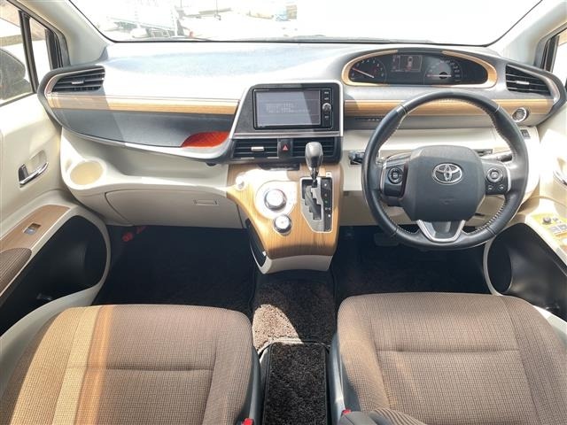 Toyota SIENTA 2017 8268234-15