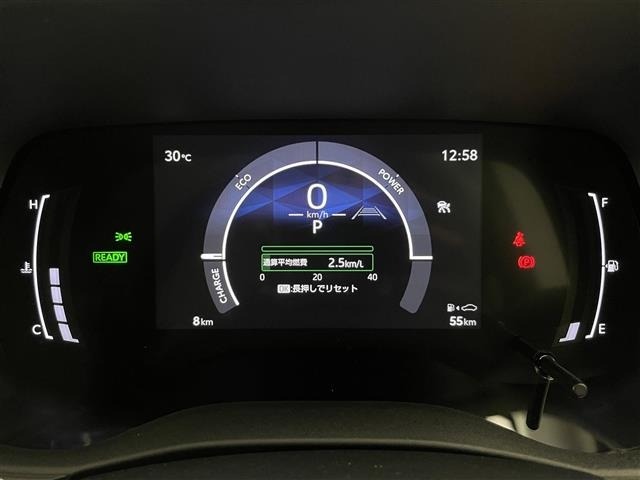 Toyota SIENTA 2026 8268243-7