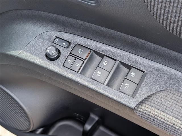 Toyota SIENTA 2017 8268273-22
