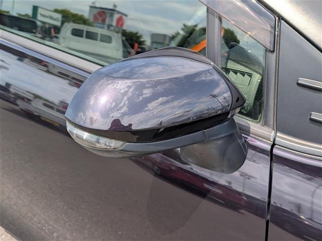 Toyota SIENTA 2017 8268273-8