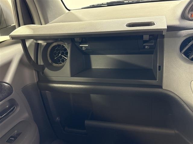 Toyota SIENTA 2015 8268293-2