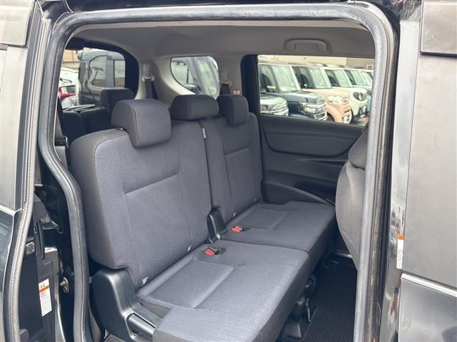 Toyota SIENTA 2017 8268303-10