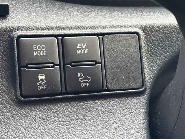 Toyota SIENTA 2017 8268303-21