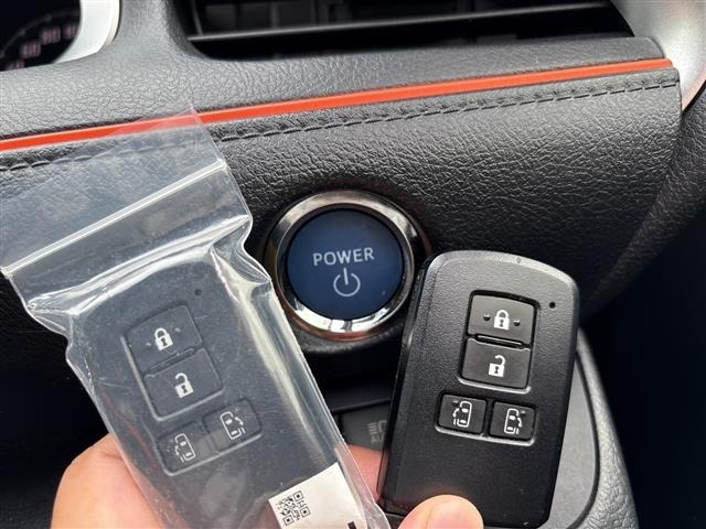 Toyota SIENTA 2017 8268303-3