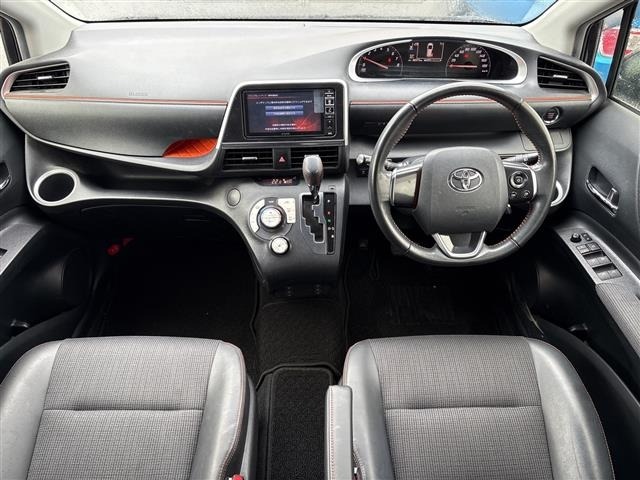 Toyota SIENTA 2017 8268304-14