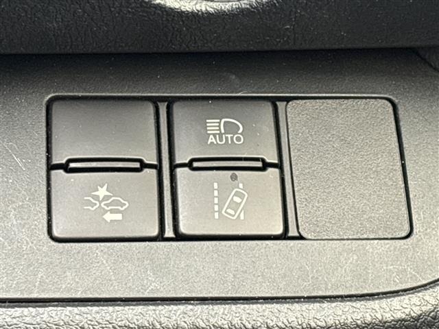 Toyota SIENTA 2017 8268304-17