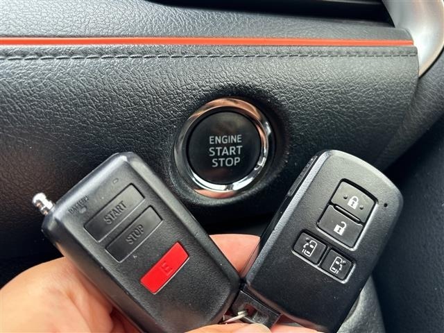 Toyota SIENTA 2017 8268304-3