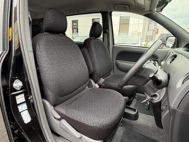 Toyota SIENTA 2014 8268320-8