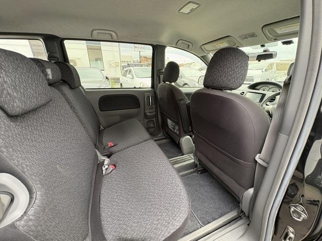 Toyota SIENTA 2014 8268320-9