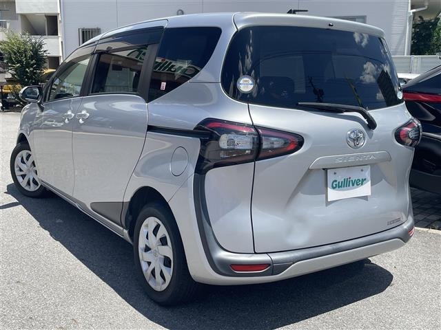Toyota SIENTA 2015 8268322-1