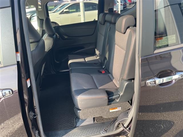 Toyota SIENTA 2018 8268329-11