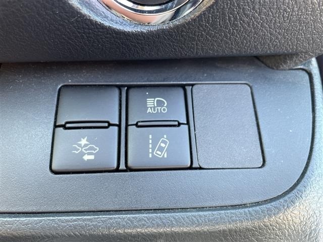 Toyota SIENTA 2018 8268329-21