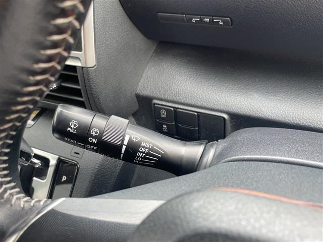 Toyota SIENTA 2017 8268337-1