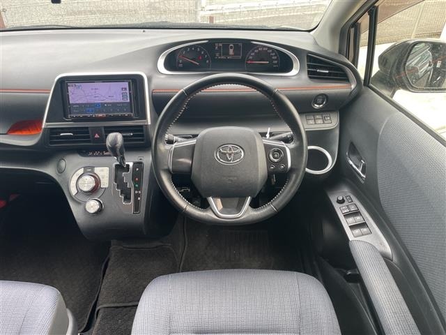 Toyota SIENTA 2017 8268337-15