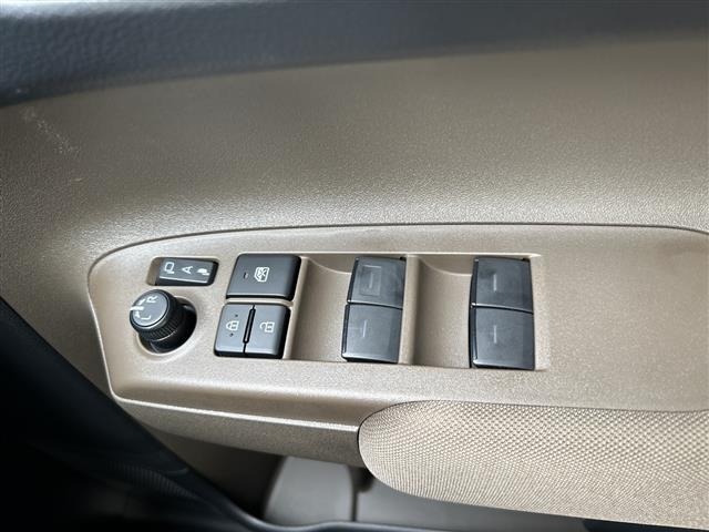 Toyota SIENTA 2026 8268344-9