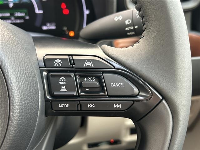 Toyota SIENTA 2026 8268345-9