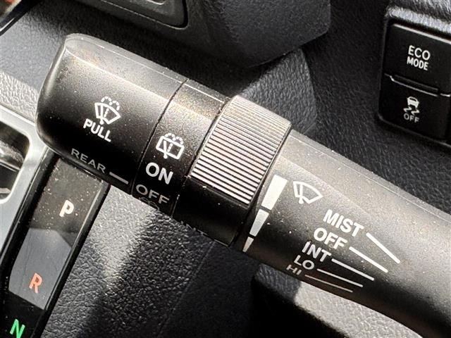 Toyota SIENTA 2018 8268347-12