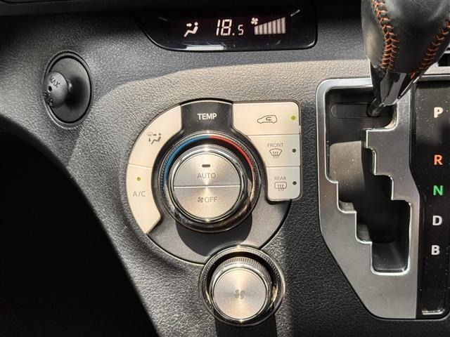 Toyota SIENTA 2018 8268347-2