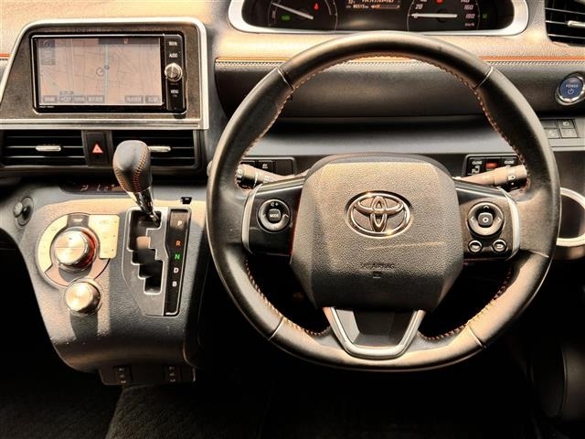 Toyota SIENTA 2018 8268347-5
