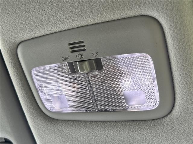 Toyota SIENTA 2019 8268350-2