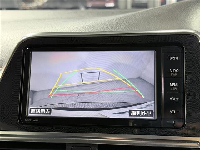 Toyota SIENTA 2015 8268351-1