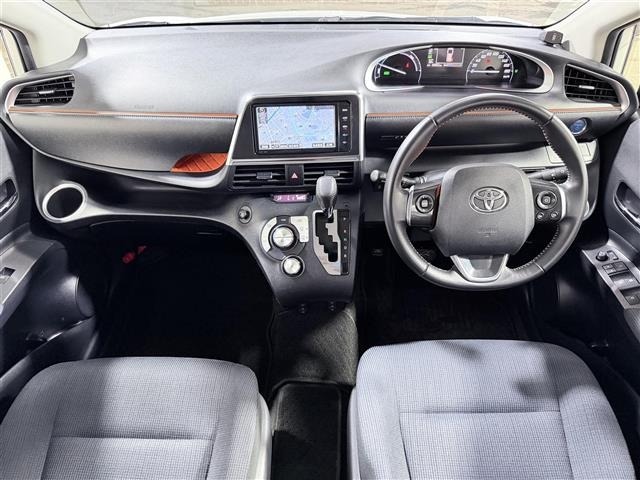 Toyota SIENTA 2015 8268351-14