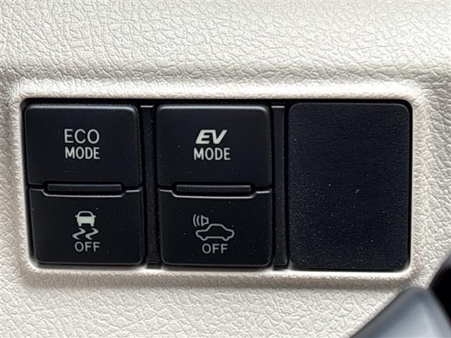 Toyota SIENTA 2016 8268361-11