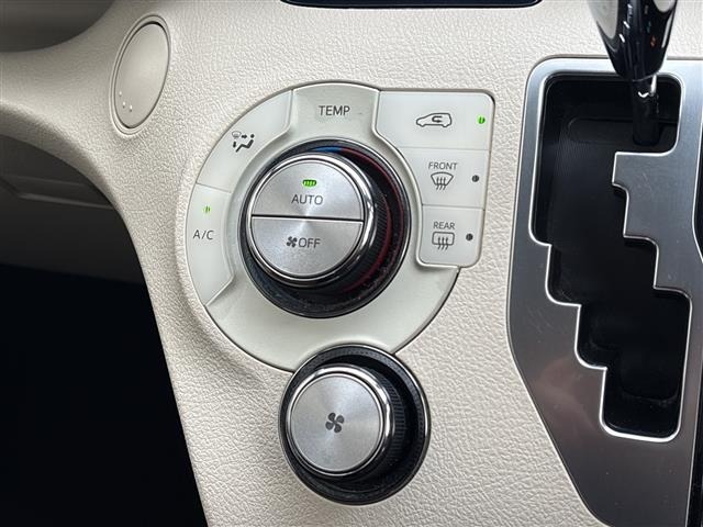Toyota SIENTA 2016 8268361-3