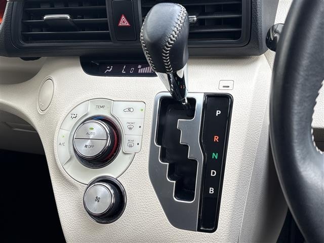 Toyota SIENTA 2016 8268361-5
