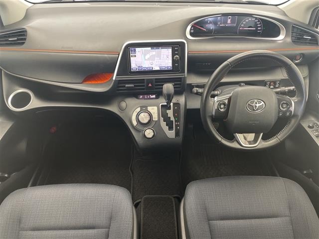 Toyota SIENTA 2017 8268364-15