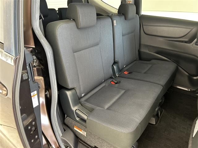 Toyota SIENTA 2017 8268365-11