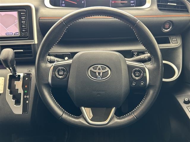 Toyota SIENTA 2017 8268365-14
