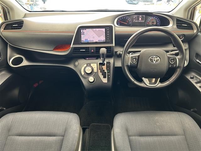 Toyota SIENTA 2017 8268365-15
