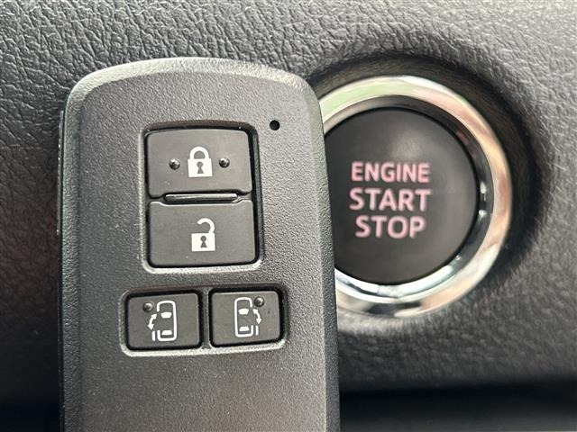 Toyota SIENTA 2017 8268365-3