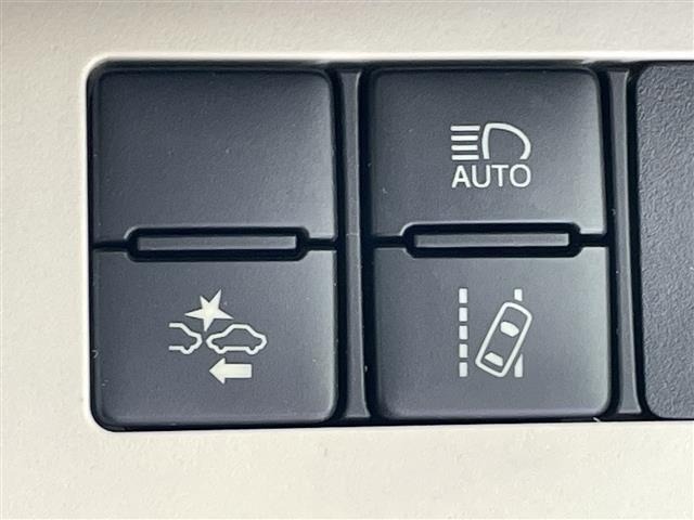 Toyota SIENTA 2015 8268368-10