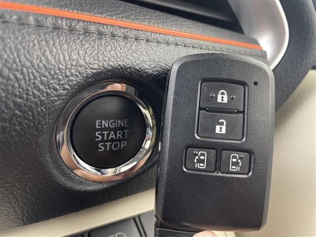 Toyota SIENTA 2015 8268368-8