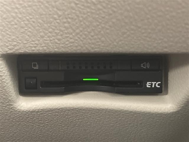 Toyota SIENTA 2015 8268368-9