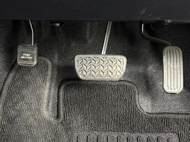 Toyota SIENTA 2019 8268372-6