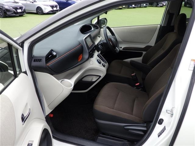 Toyota SIENTA 2016 8268375-13