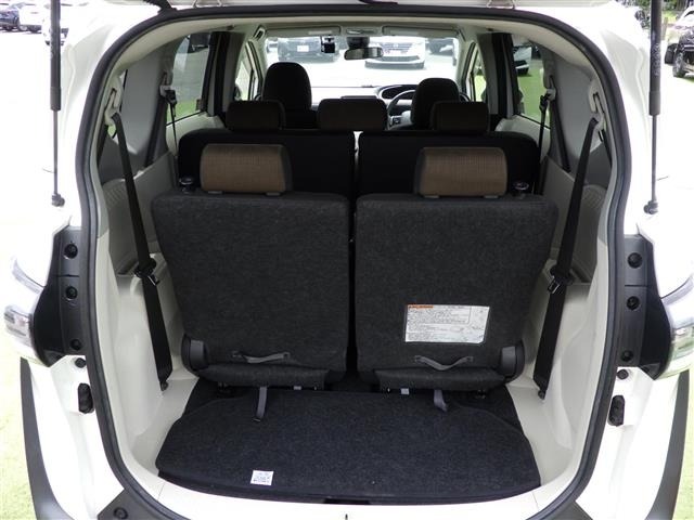 Toyota SIENTA 2016 8268375-6