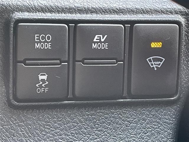 Toyota SIENTA 2019 8268393-3