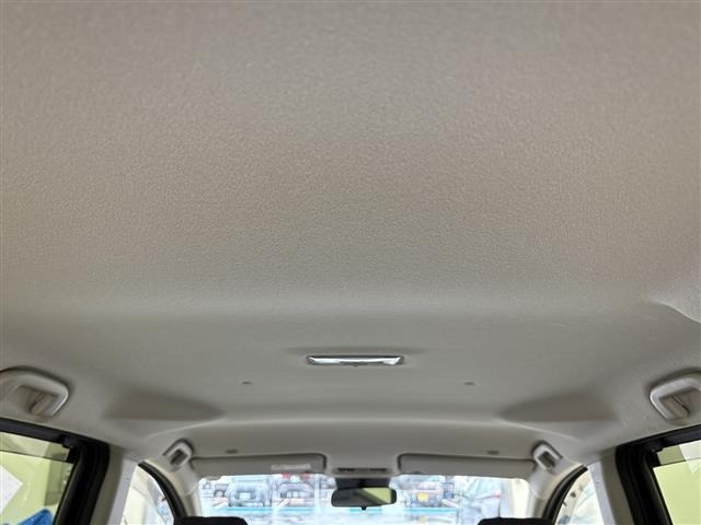 Toyota SIENTA 2023 8268394-8