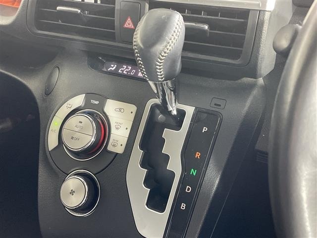 Toyota SIENTA 2019 8268396-12