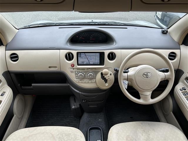 Toyota SIENTA 2009 8268397-14