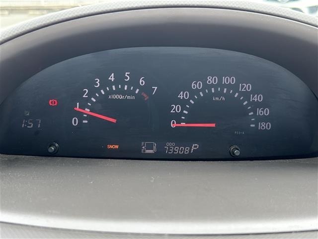 Toyota SIENTA 2009 8268397-19
