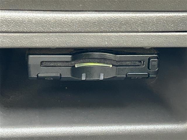 Toyota SIENTA 2009 8268397-5