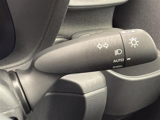 Toyota SIENTA 2022 8268400-9