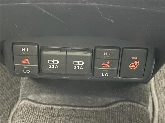 Toyota SIENTA 2022 8268401-19