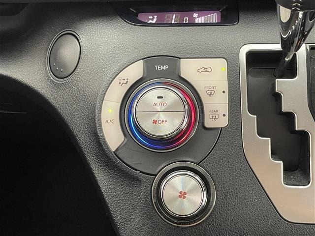 Toyota SIENTA 2022 8268401-3