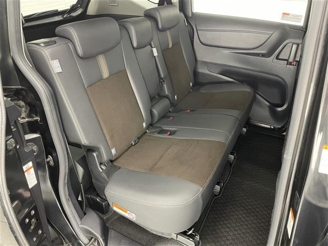 Toyota SIENTA 2022 8268401-4